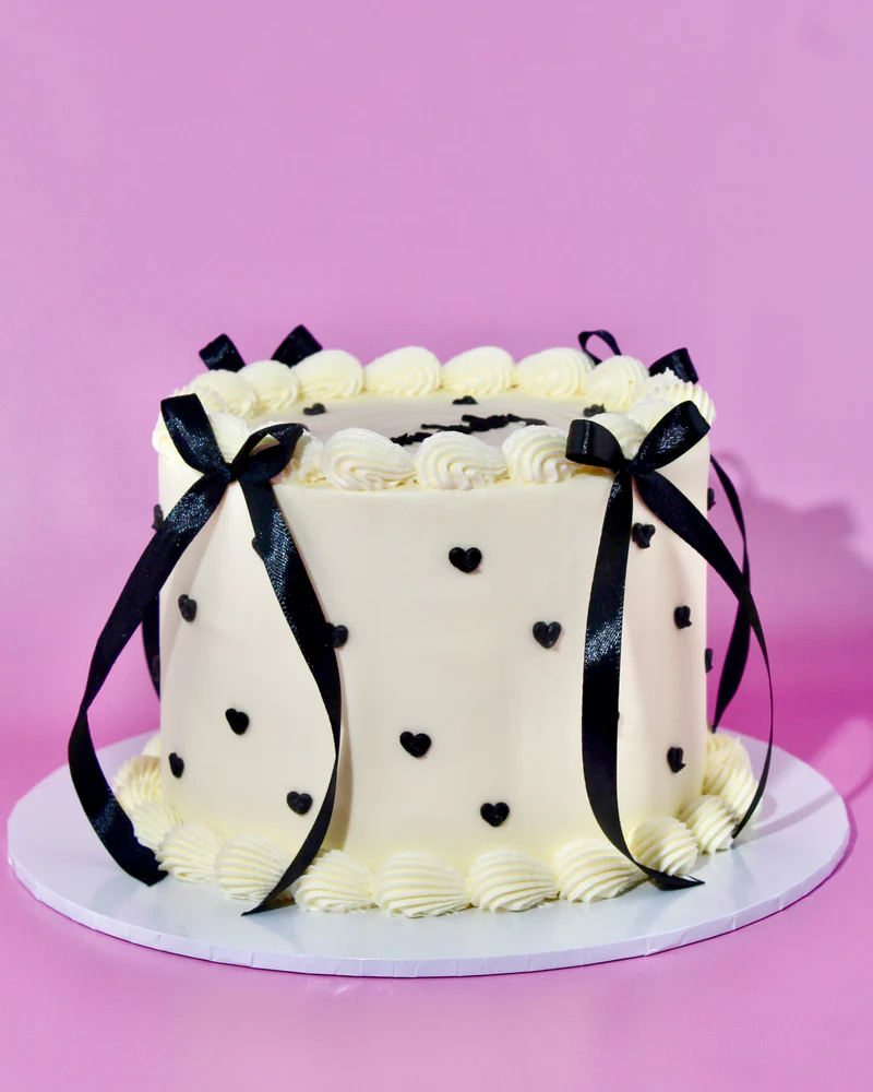 Monochrome Cake Of Hearts